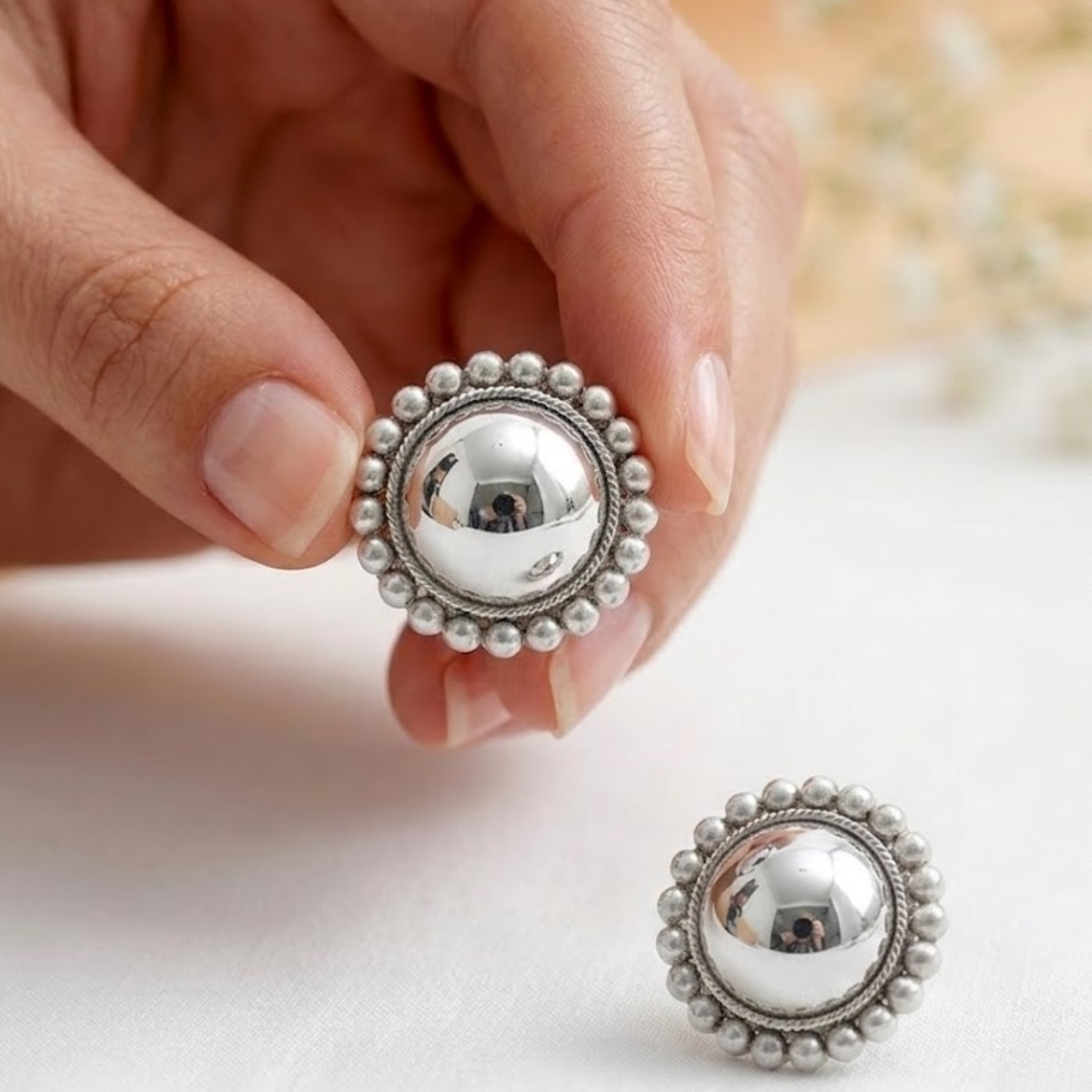 Elegant Silver Pearl Vertex Earrings for Women – High Luster Pearl Vertex with Polished Silver Setting | Minimal Luxury Everyday Jewelry